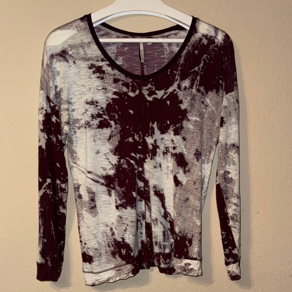 Calvin Klein Jeans Red and Gray Fitted Graphic Long Sleeve Tee